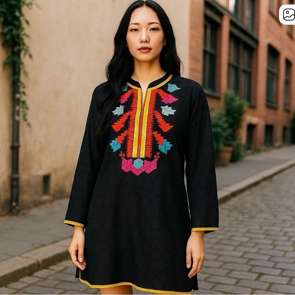 Artizara Afnan Tunic Dress XS Black Embroidered Modest Boho Long Sleeve